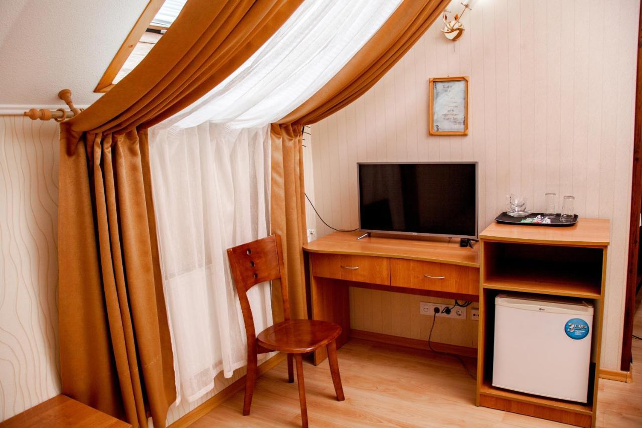 Hotel Piligrim 3 Mykolaiv Exterior photo