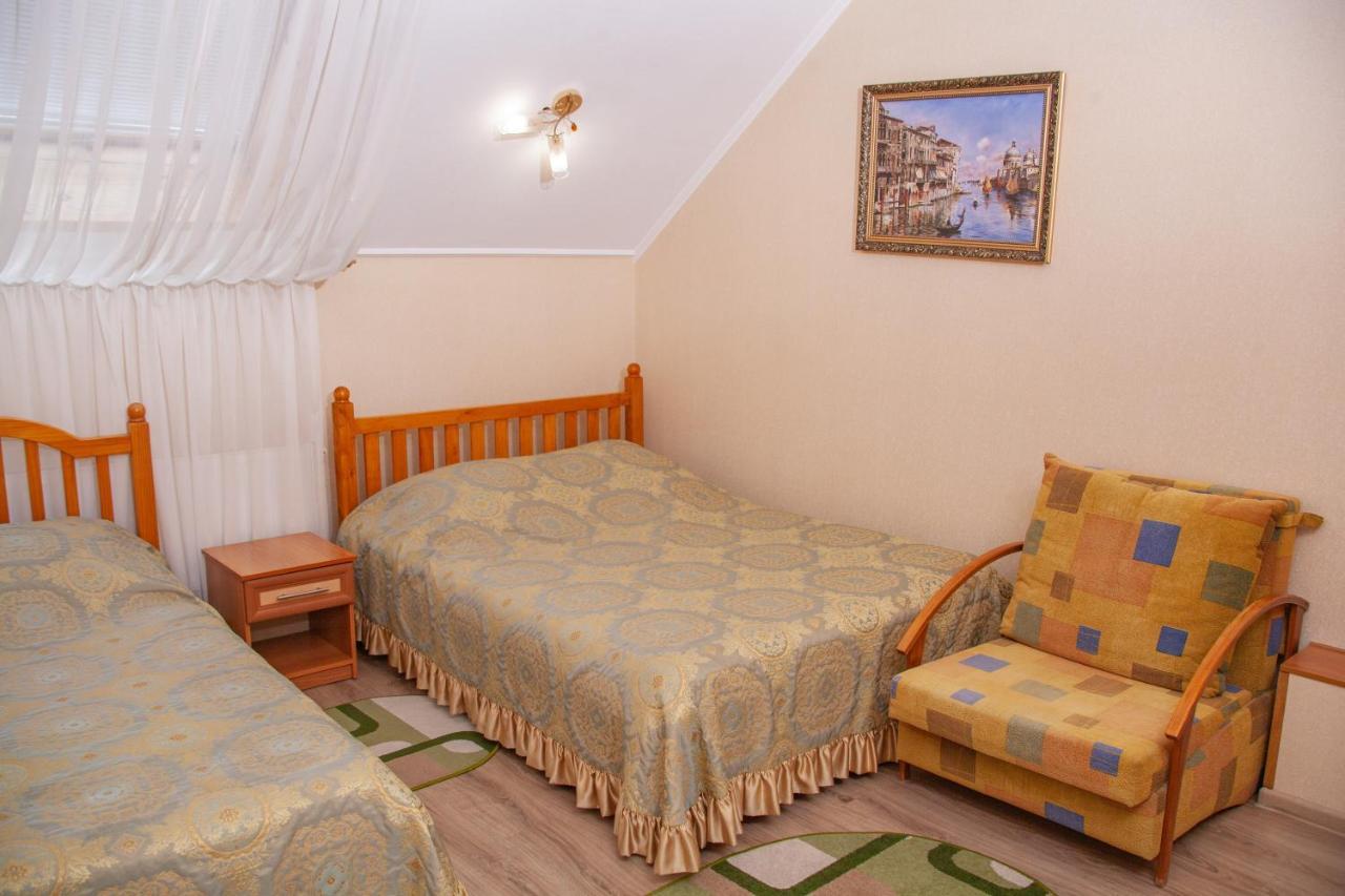 Hotel Piligrim 3 Mykolaiv Exterior photo