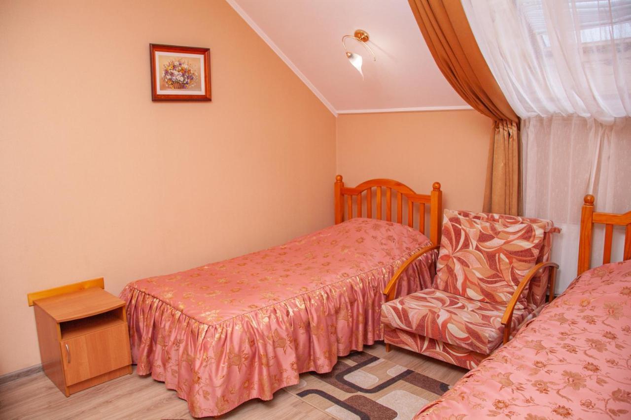 Hotel Piligrim 3 Mykolaiv Exterior photo